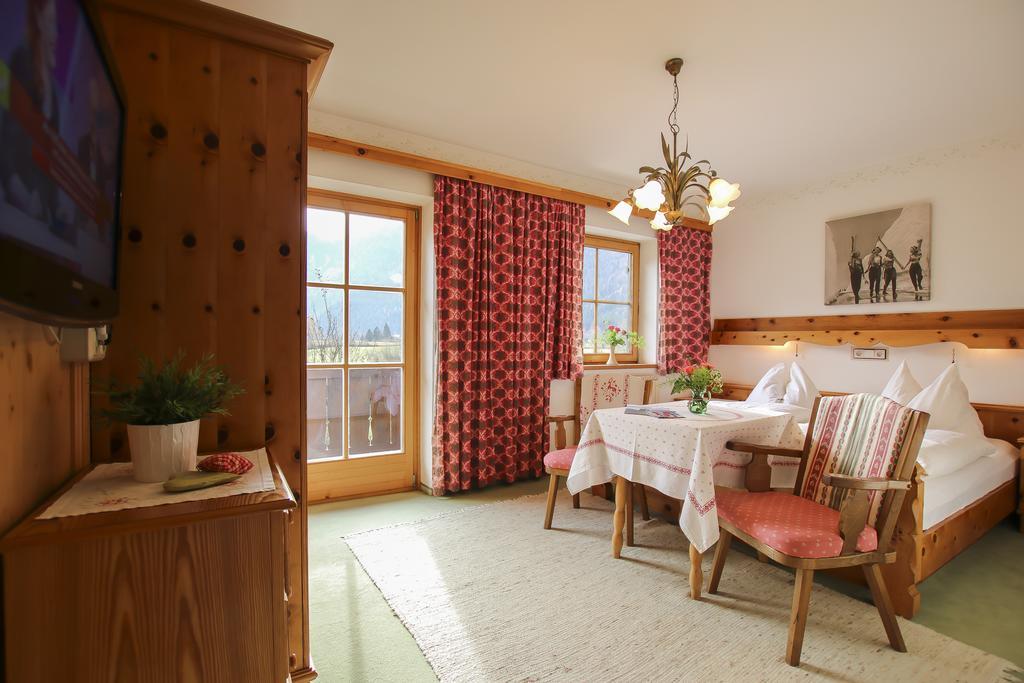 Haus Hohenwarter Hotel Лофер Екстериор снимка
