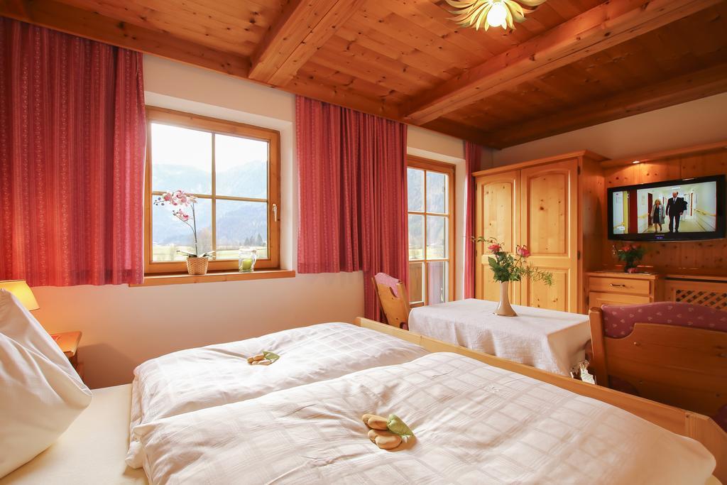Haus Hohenwarter Hotel Лофер Екстериор снимка